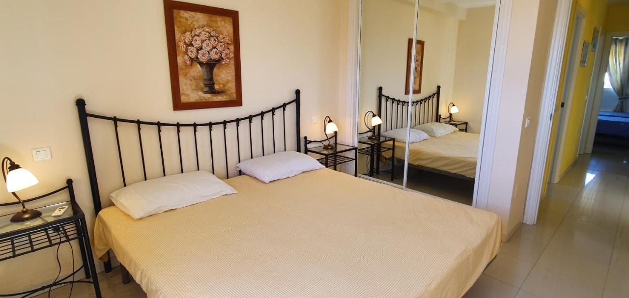 Corner Sea View Penthouse With 95M² Terraces Apartment มาร์เบยา ภายนอก รูปภาพ